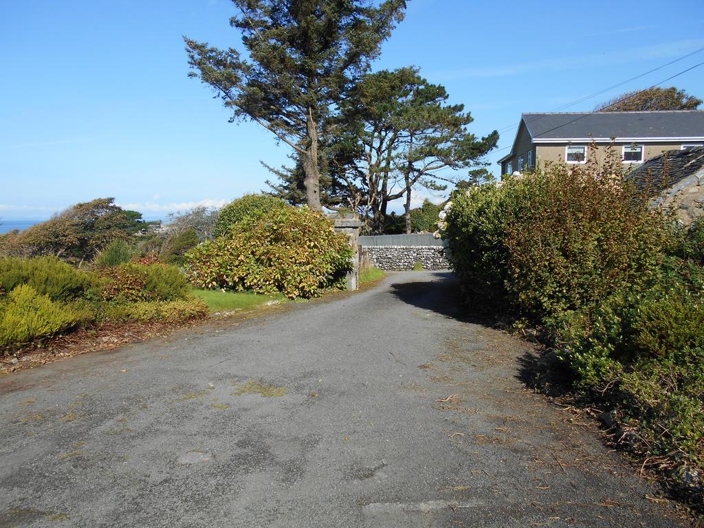 Hendre Clochydd Hall Llanaber Exterior photo